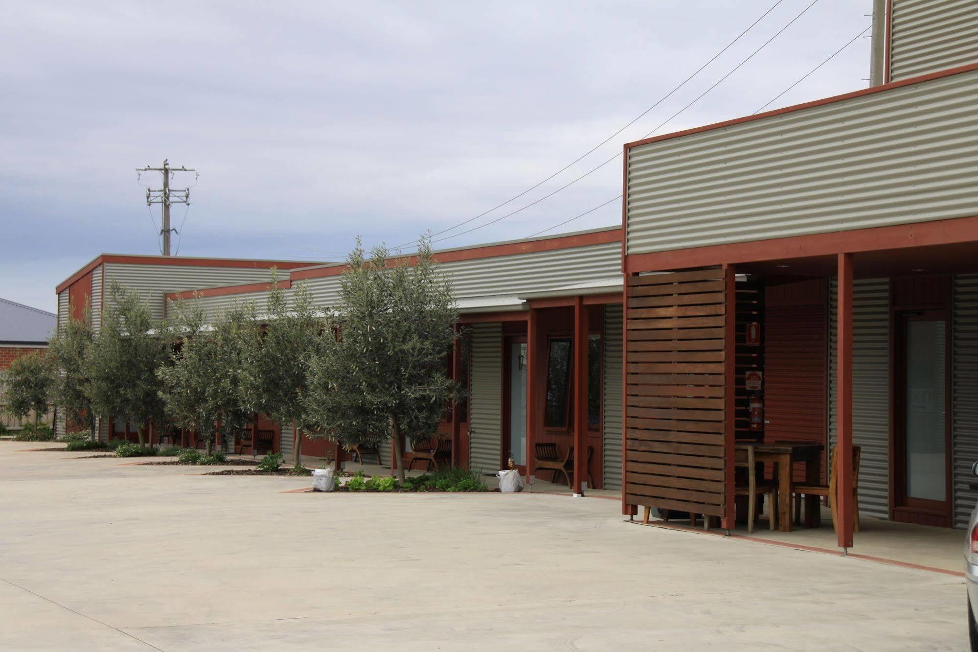 Bairnsdale Motel מראה חיצוני תמונה